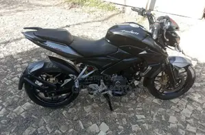 Photo - Bajaj Pulsar NS 200 2019 Black