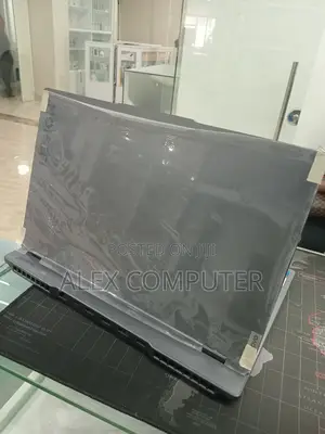 New Lenovo Legion Y7000P IRX9 Gaming Laptop 24GB Intel Core I7 512GB