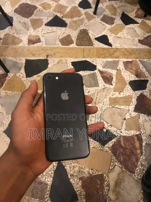 Apple iPhone 8 64 GB Black