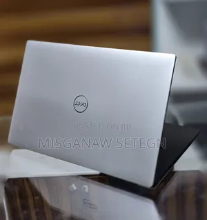 Photo - New Laptop Dell Precision 5540 16GB Intel Core I9 SSD 512GB