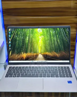 Photo - New Laptop Dell Inspiron 15 16GB Intel Core I5 SSD 512GB