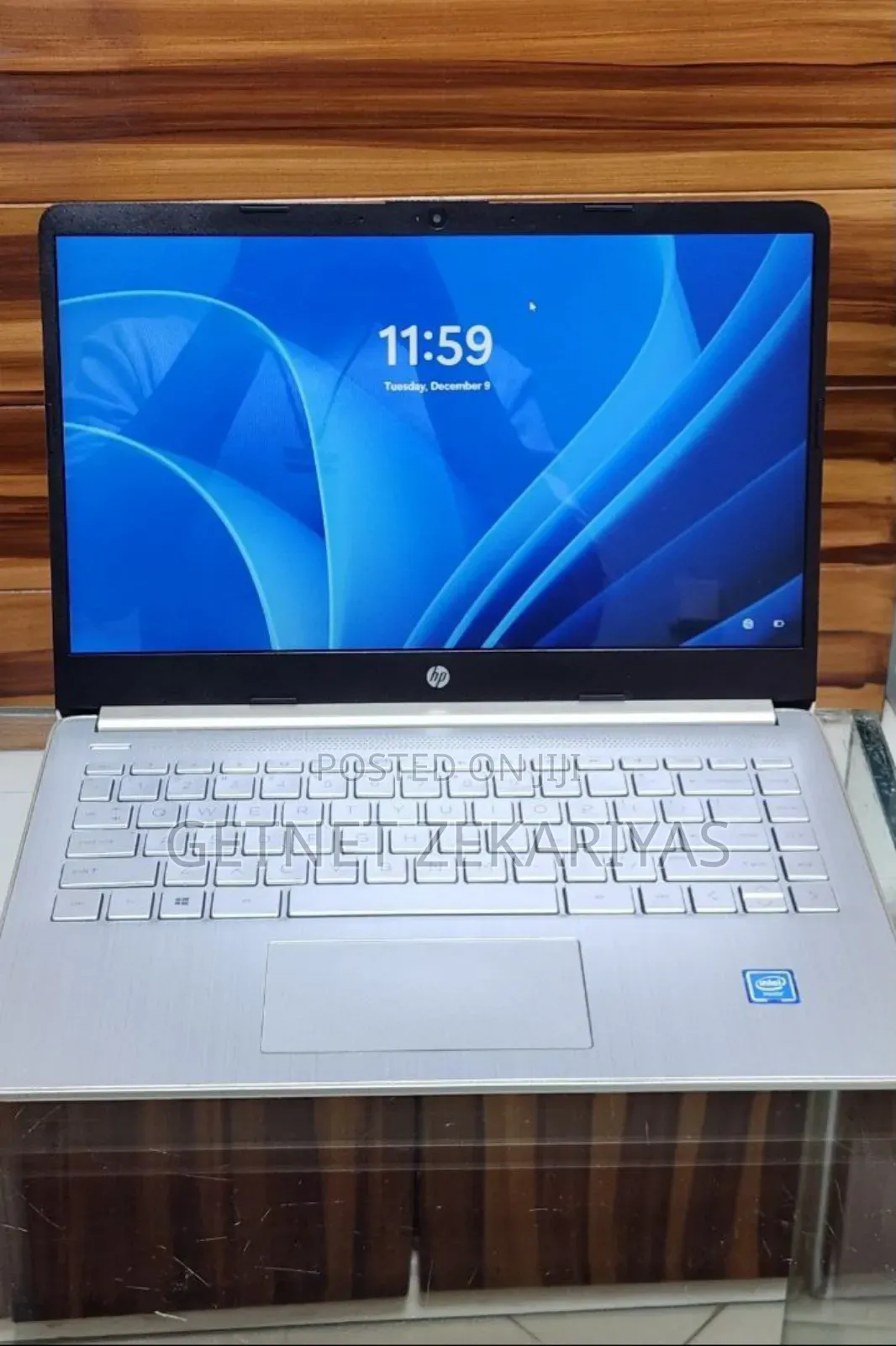 New Laptop HP Stream Notebook 4GB Intel Pentium SSD 72GB