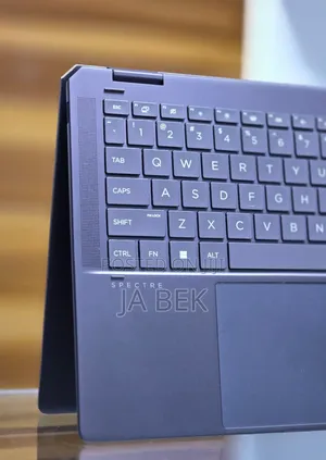 New Laptop HP Spectre 16GB Intel Core Ultra 7 SSD 1T