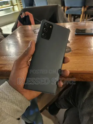 Photo - Samsung Galaxy Note 20 5G 128 GB Bronze