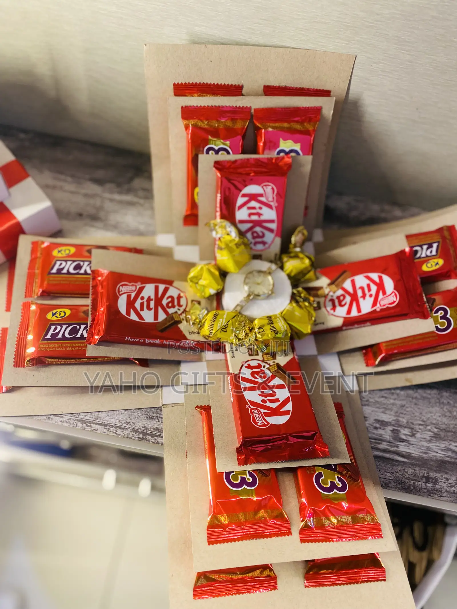 Chocolate Tekafach ባለ አራት ቸኮሌት