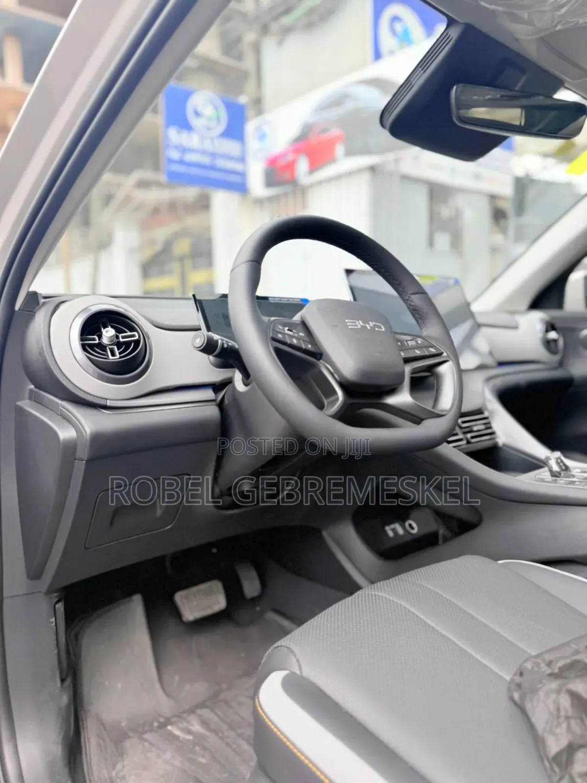 New BYD Seal DM-i 2025 Off white