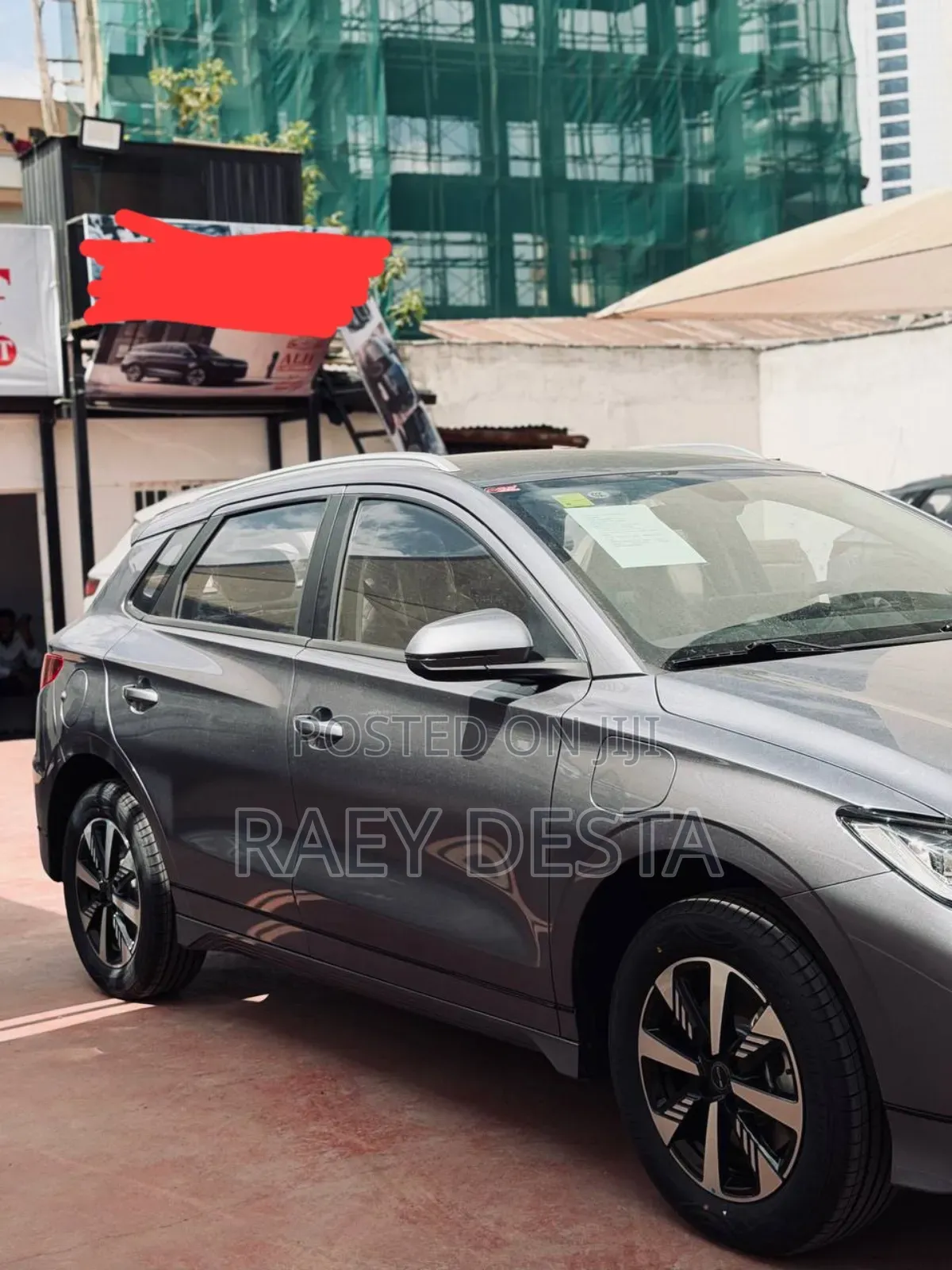 New BYD E2 43 kWh 94 hp FWD 2025 Silver