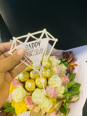 Bouquet With 10psc Ferrero Chocolate