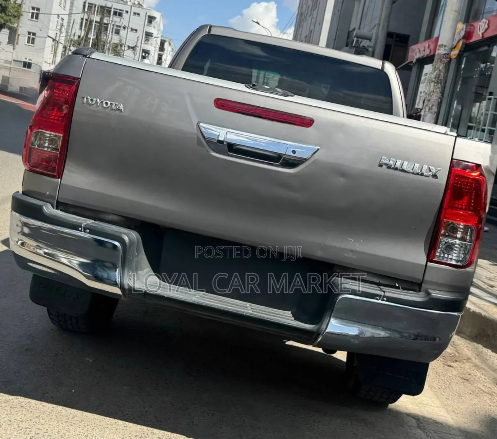 Toyota Hilux 2019 Gray