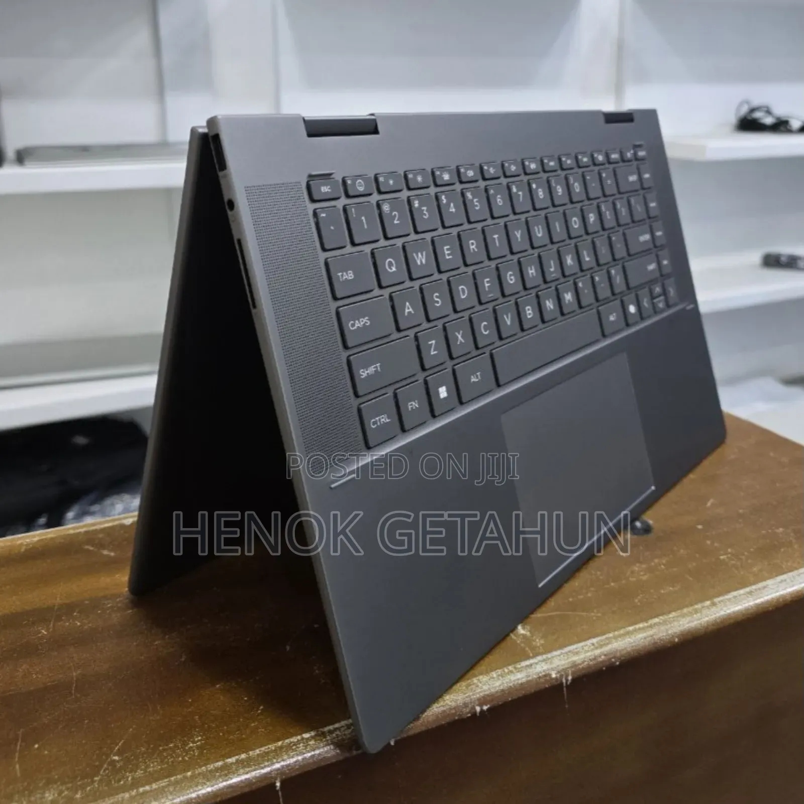 New Laptop HP Envy X360 32GB Intel Core Ultra 7 SSD 1T