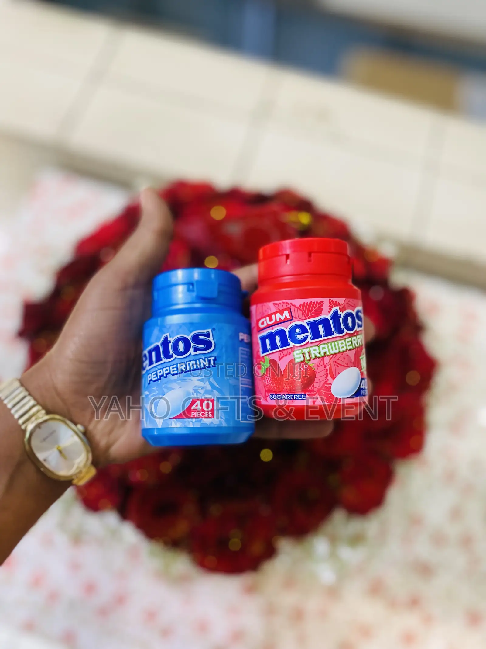 Table Flower Gift With Mentos