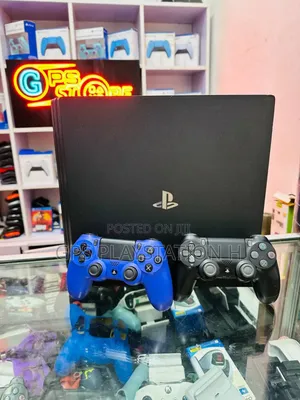 Photo - Playstation 4 Pro Jealbreak Gaming Console የፈለጋችሁትን Game Installed