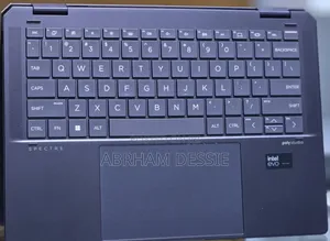 New Laptop HP 16GB Intel Core Ultra 7 SSD 1T