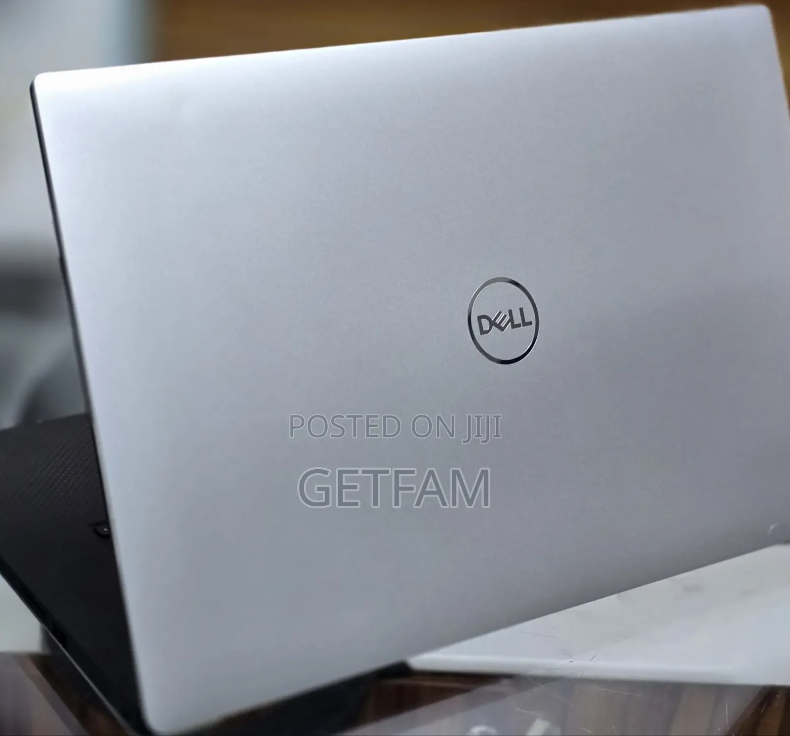 New Laptop Dell Precision 5540 4GB Intel Core I9 SSD 16 GB