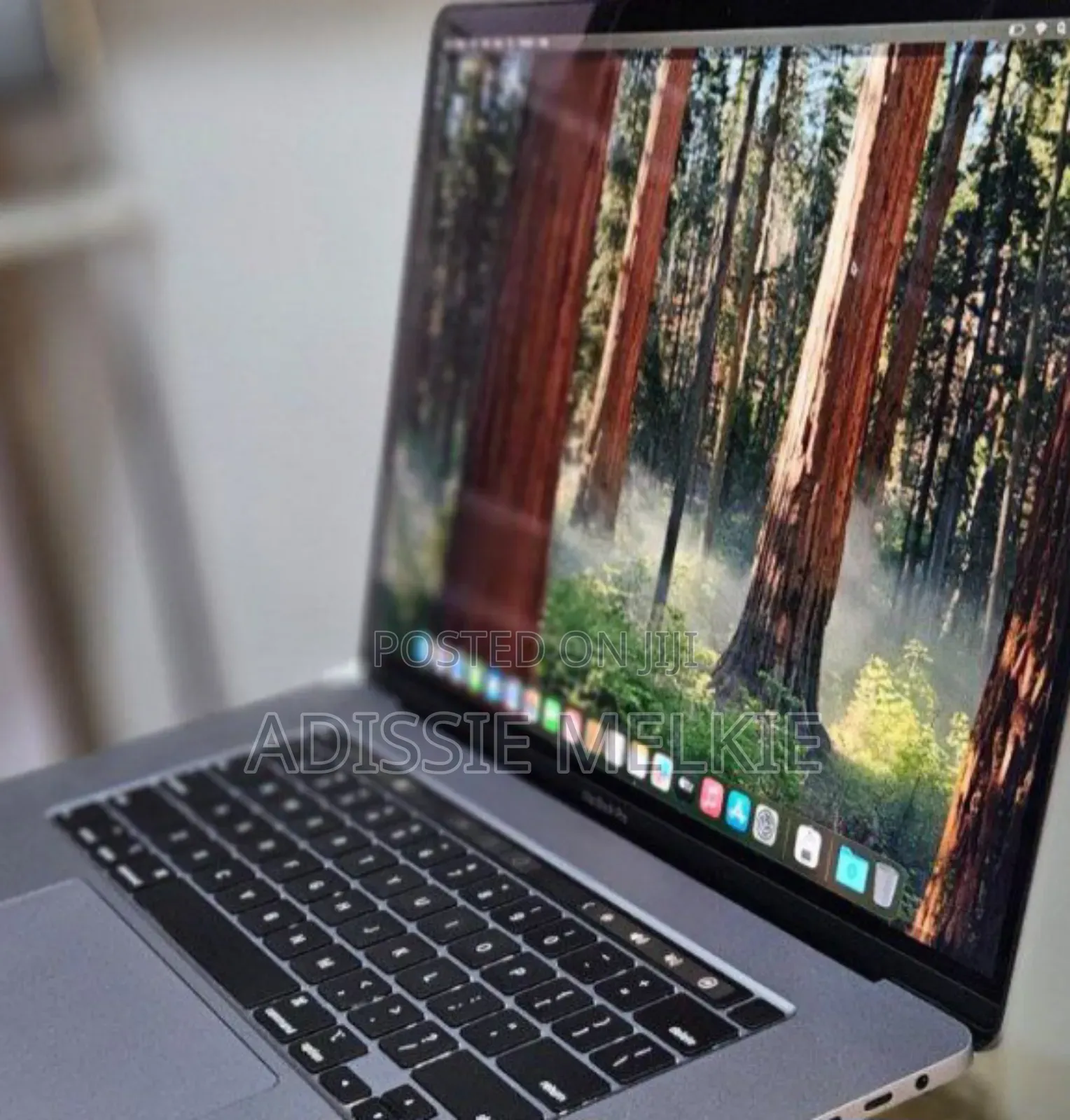 New Laptop Apple MacBook Pro 2019 32GB Intel Core i9 SSD 1T