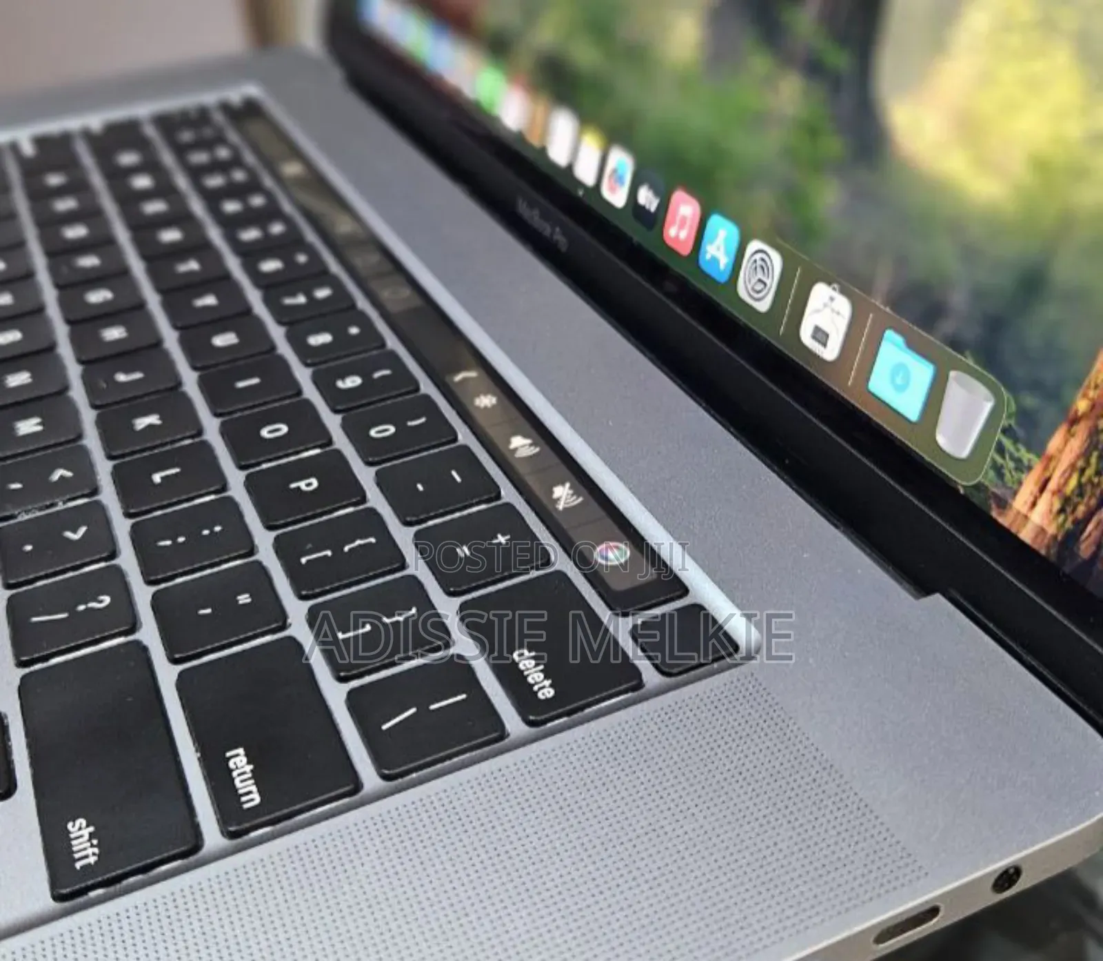 New Laptop Apple MacBook Pro 2019 32GB Intel Core i9 SSD 1T
