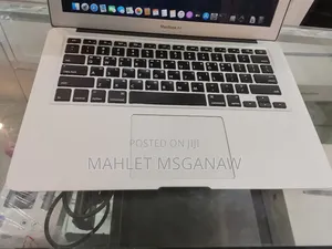 New Laptop Apple MacBook Air 2013 4GB Intel Core I5 HDD 500GB