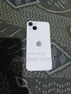 Apple iPhone 13 128 GB White