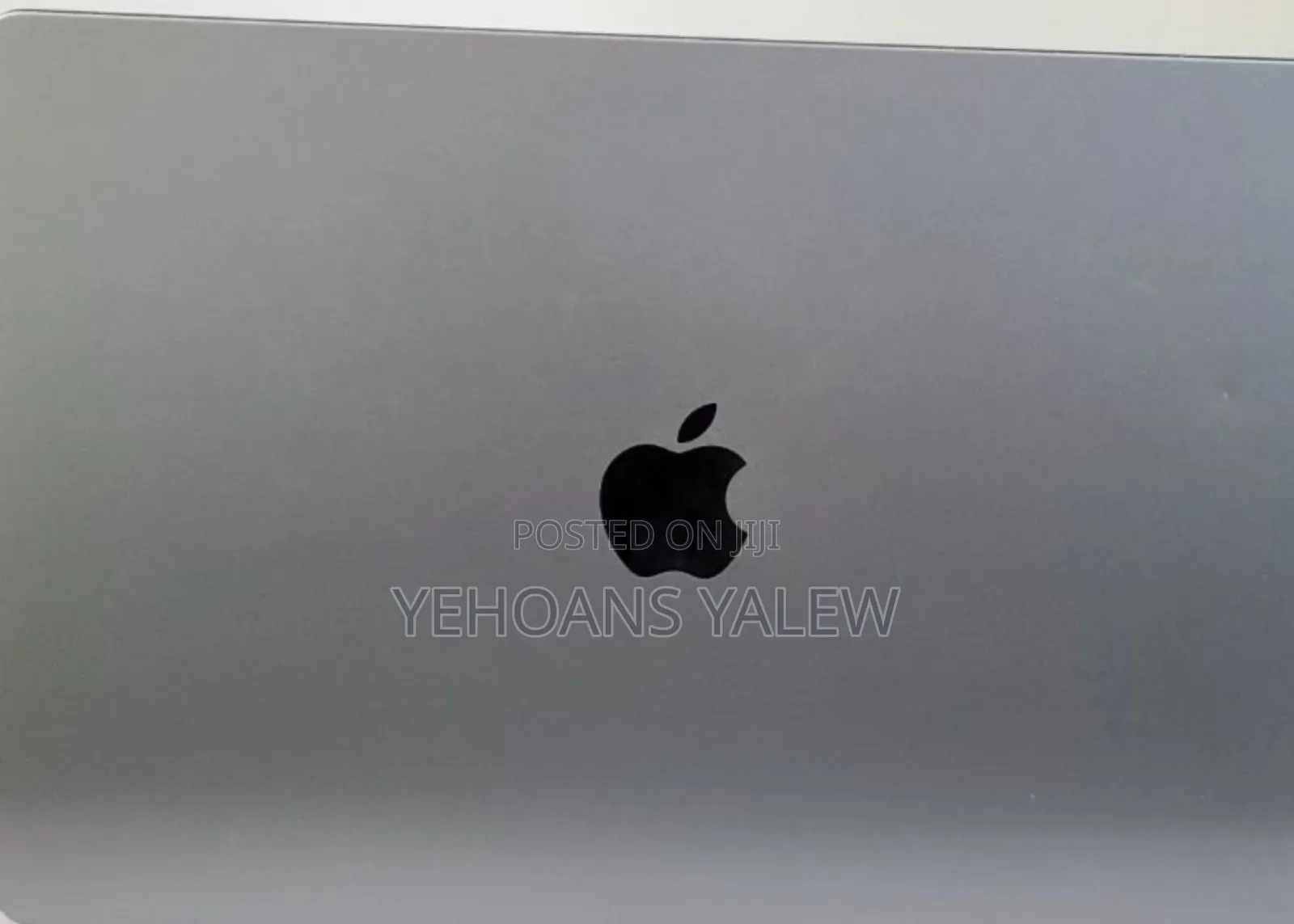 New Laptop Apple MacBook Air 2022 M2 8GB Apple M2 SSD 256GB