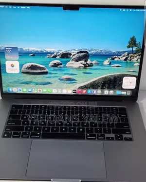 Photo - New Laptop Apple MacBook Air 2022 M2 8GB Apple M2 SSD 256GB