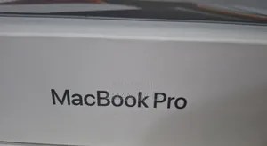 New Laptop Apple MacBook Pro 2021 M1 32GB Apple M1 Pro SSD 1T