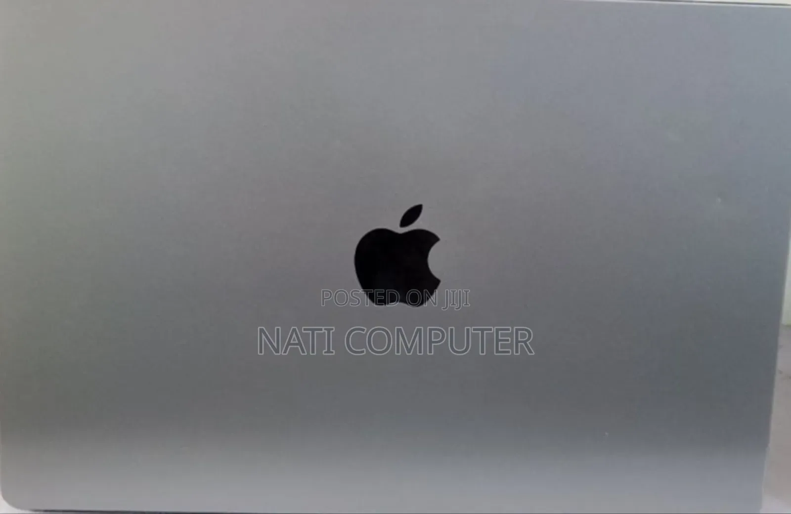 New Laptop Apple MacBook Air 2022 M2 8GB Intel Core M2 SSD 256GB
