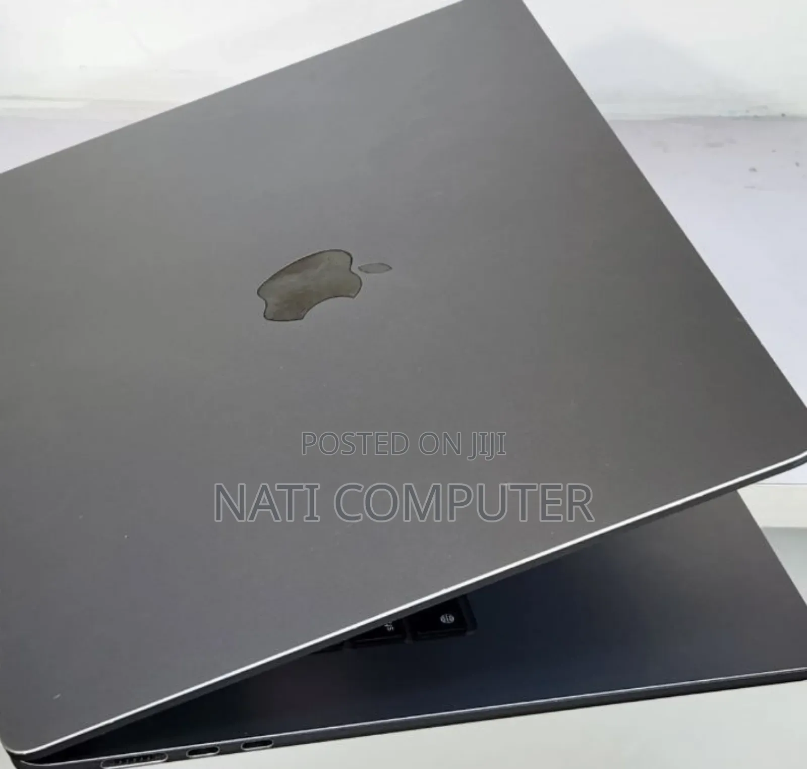 New Laptop Apple MacBook Air 2022 M2 8GB Intel Core M2 SSD 256GB