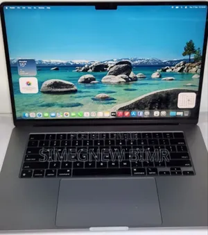 Photo - New Laptop Apple MacBook Air 2022 M2 8GB Apple M2 SSD 256GB