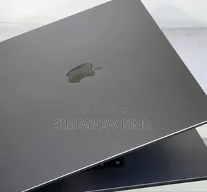 New Laptop Apple MacBook Air 2022 M2 8GB Apple M2 SSD 256GB