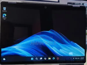 New Laptop HP OmniBook 5 Flip 16GB Intel Core I7 SSD 512GB