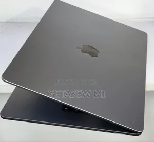 New Laptop Apple MacBook Air 2022 M2 8GB Apple M2 SSD 256GB