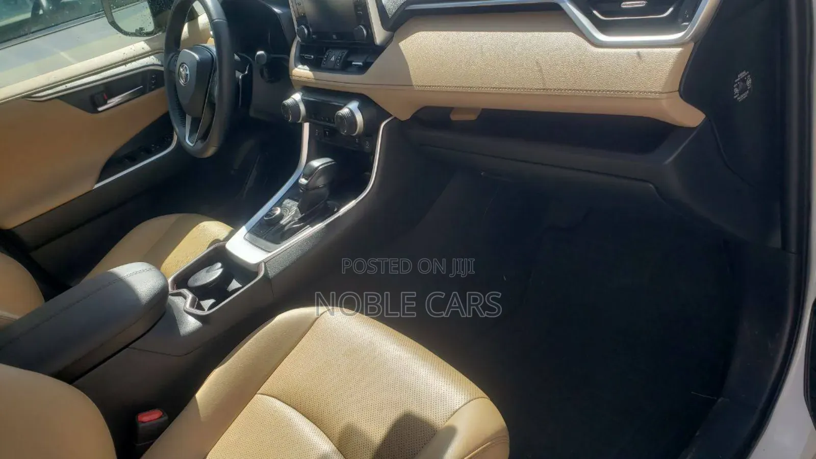 Toyota RAV4 2021 Ivory