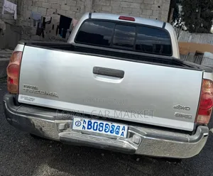 Toyota Tacoma 2005 Gray