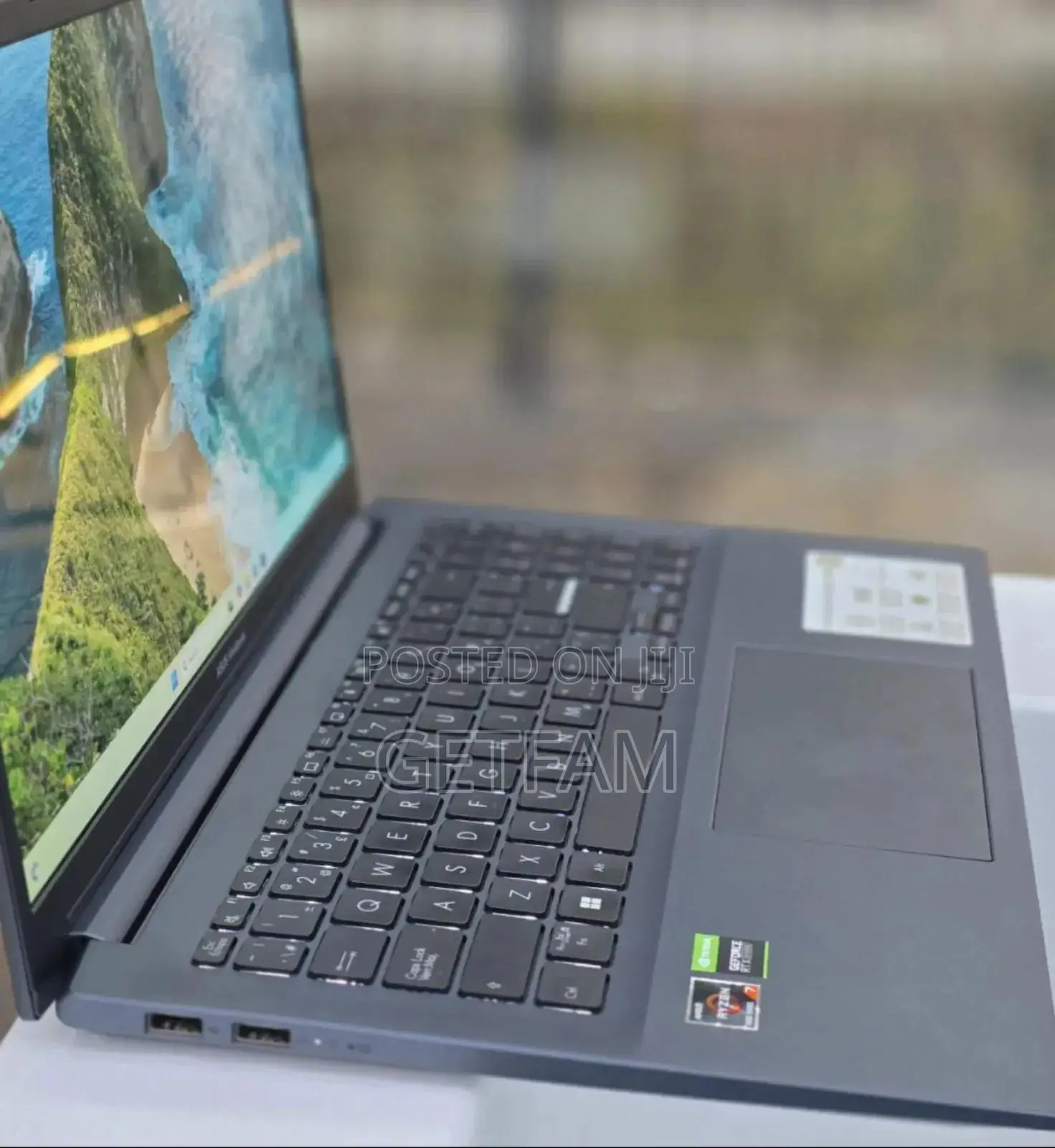 New Laptop Asus VivoBook 15 X505BA 16GB AMD Ryzen 7 SSD 1T