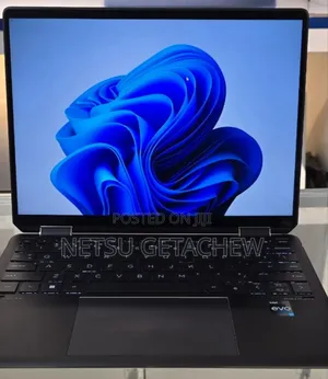 New Laptop HP Spectre 13 16GB Intel Core I7 SSD 1T