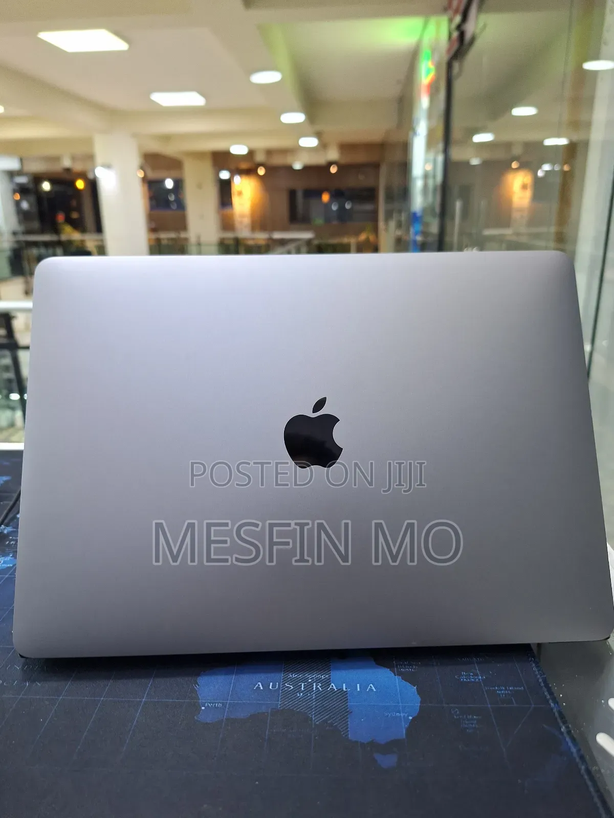 New Laptop Apple MacBook Pro 2022 M2 8GB Apple M2 SSD 256GB