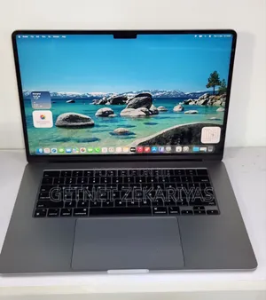 Photo - New Laptop Apple MacBook Air 8GB Apple M2 SSD 256GB