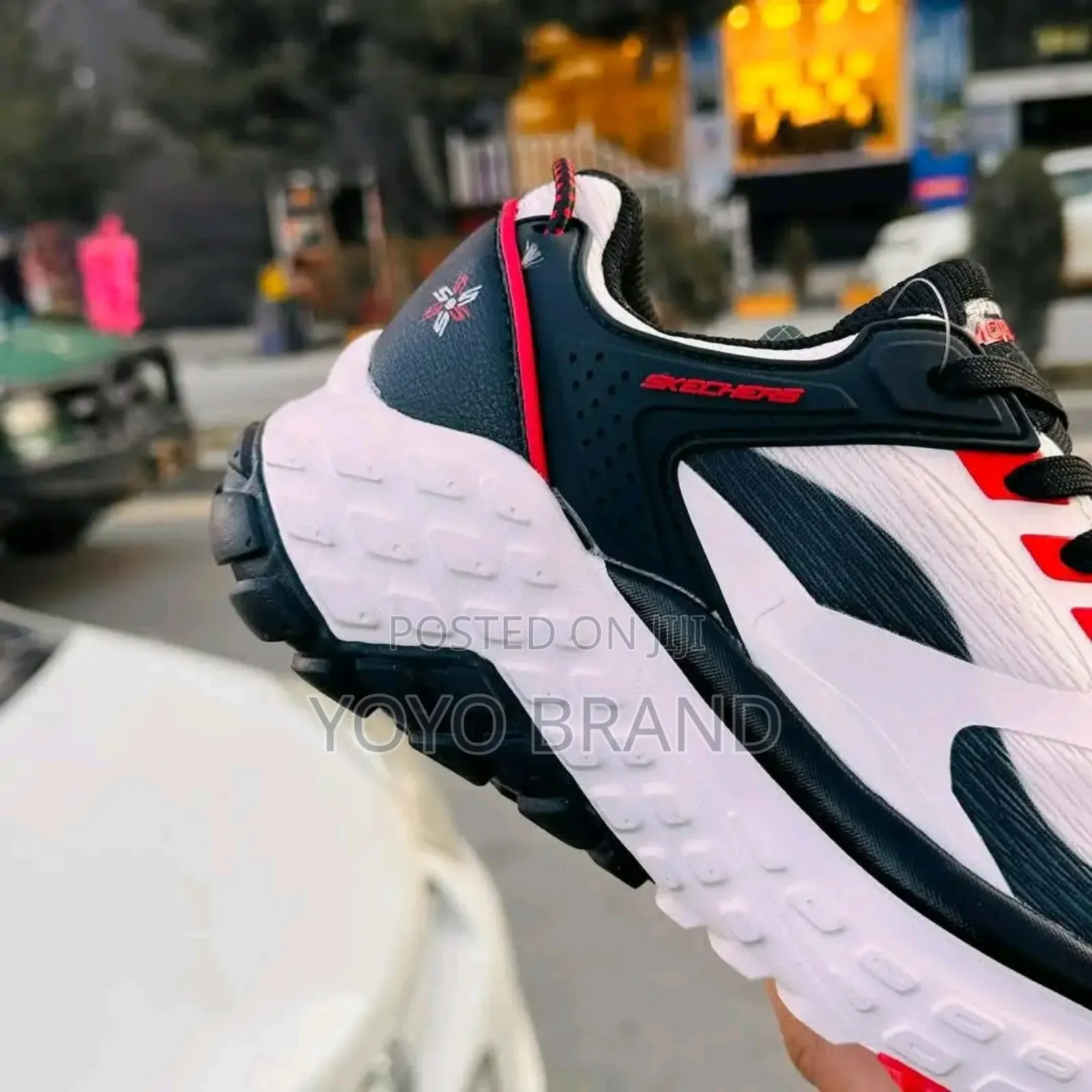 Skechers Monster Air Coolded White Red