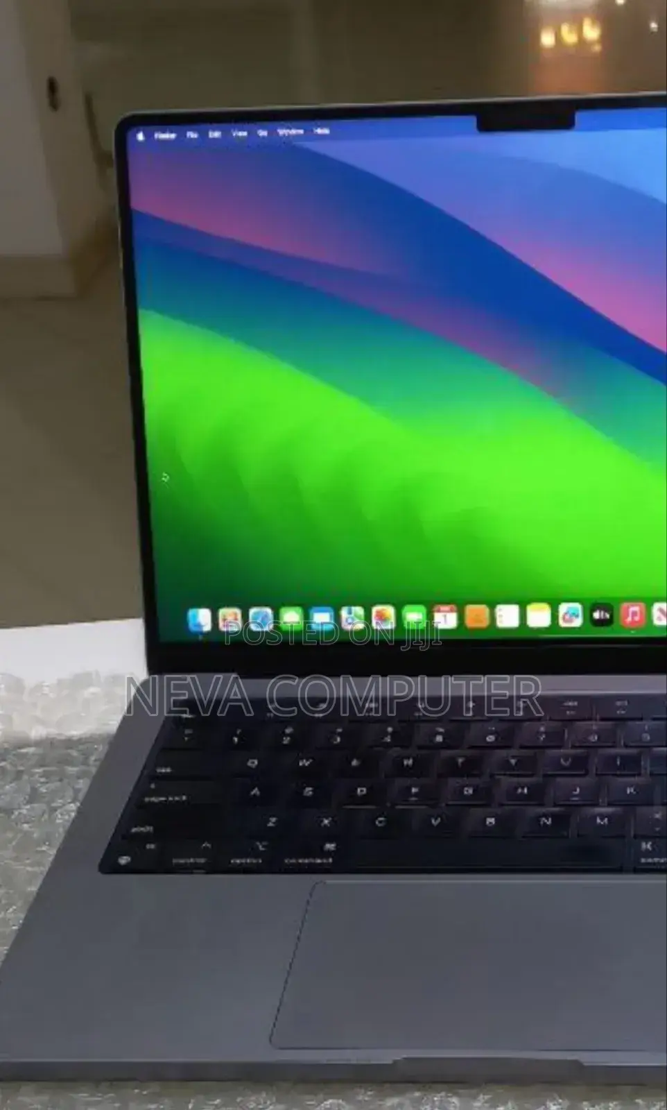 New Laptop Apple MacBook Pro M1 16GB Apple M1 Pro SSD 512GB