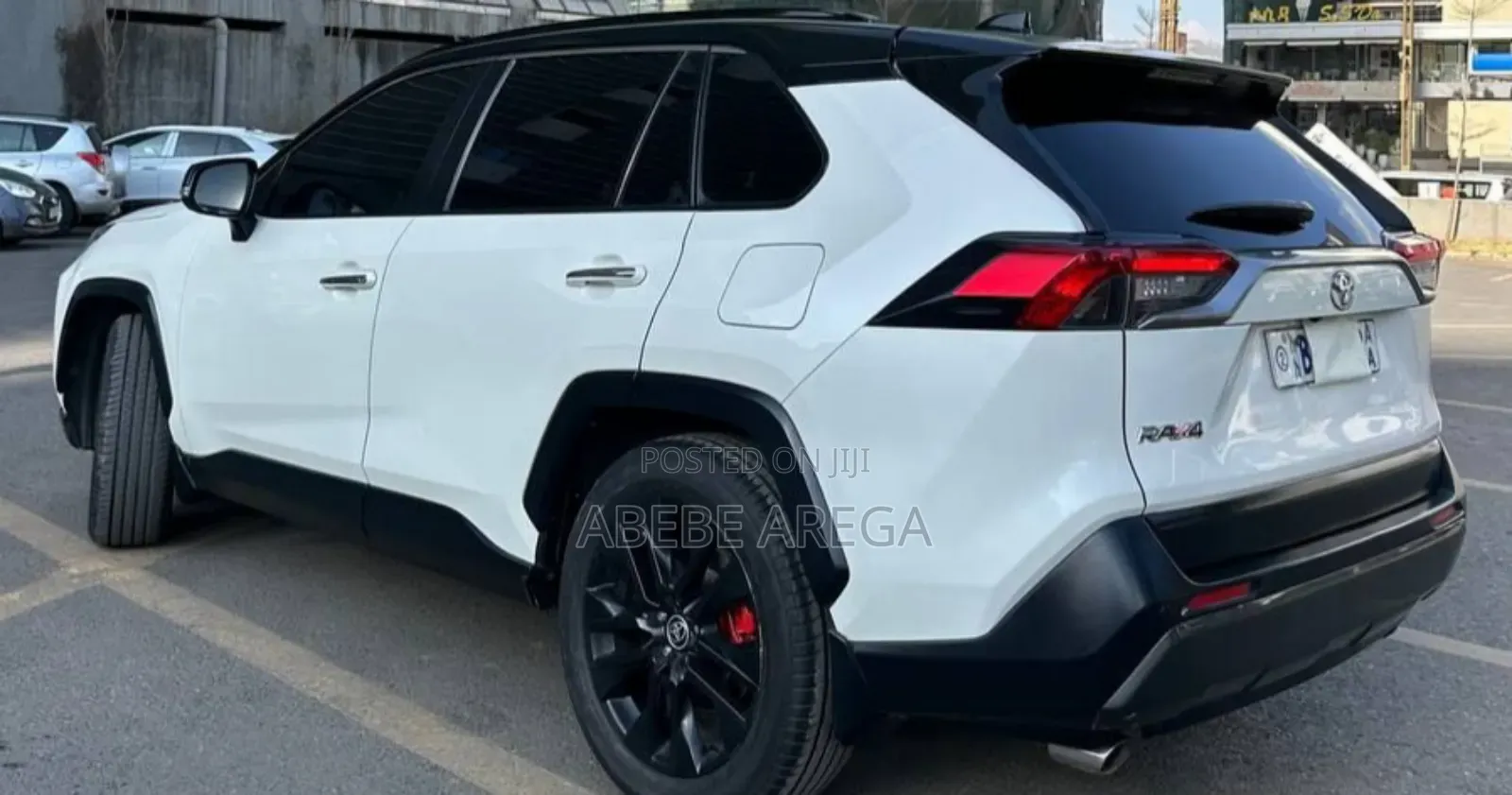 Toyota RAV4 2021 White