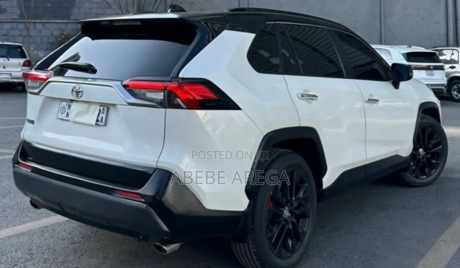 Toyota RAV4 2021 White