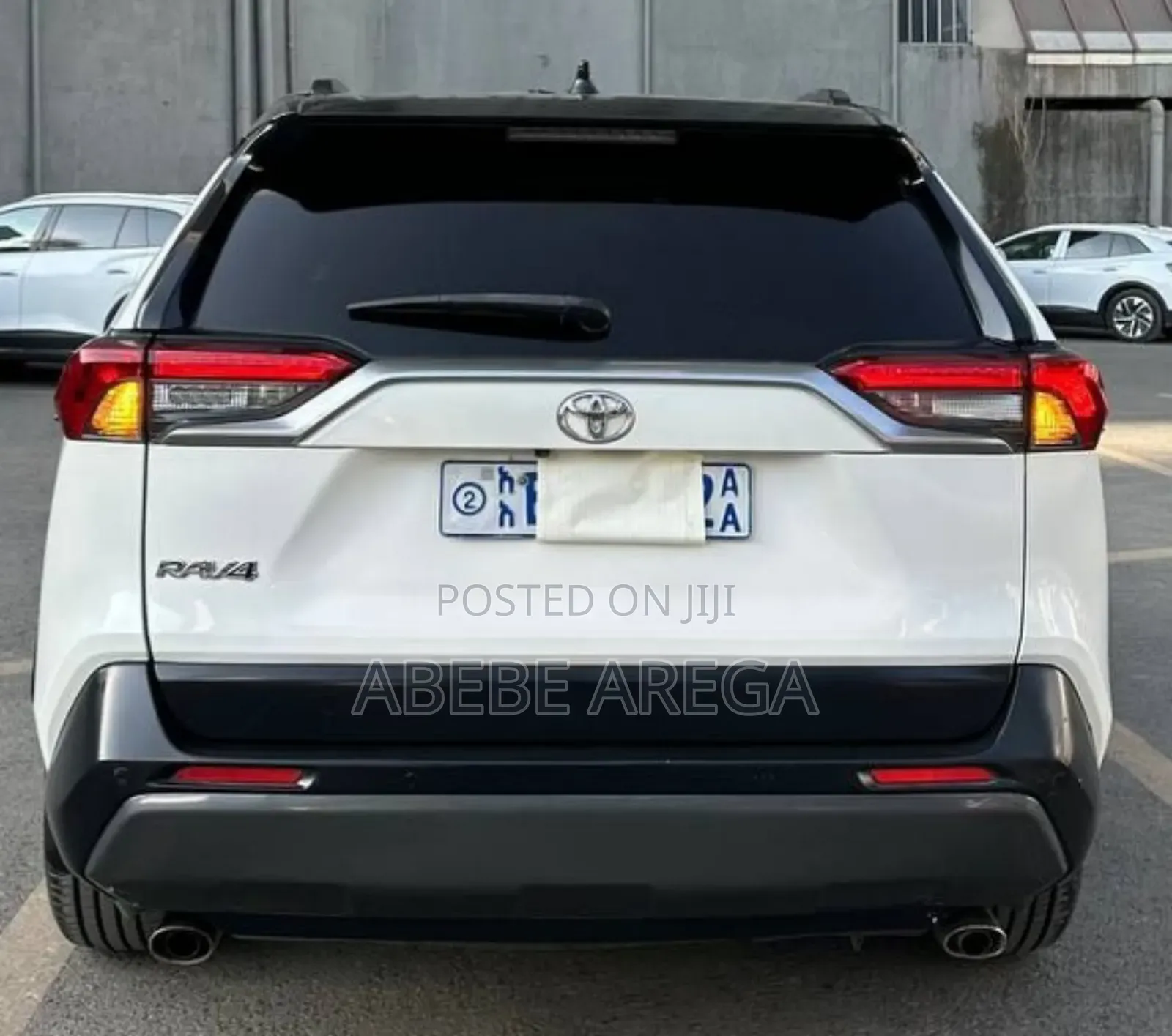 Toyota RAV4 2021 White