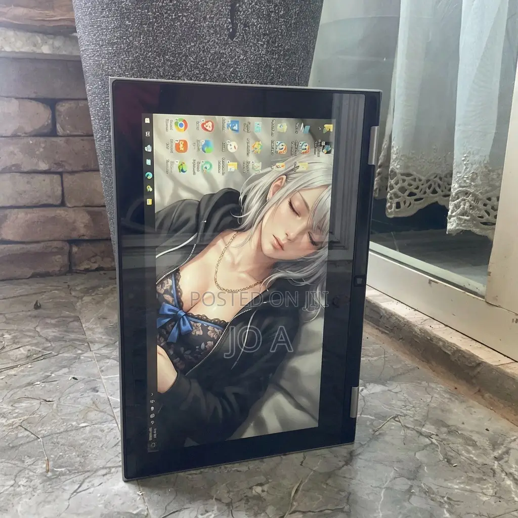 Laptop Dell Inspiron 11 3000 4GB Intel Celeron HDD+SSD 512GB