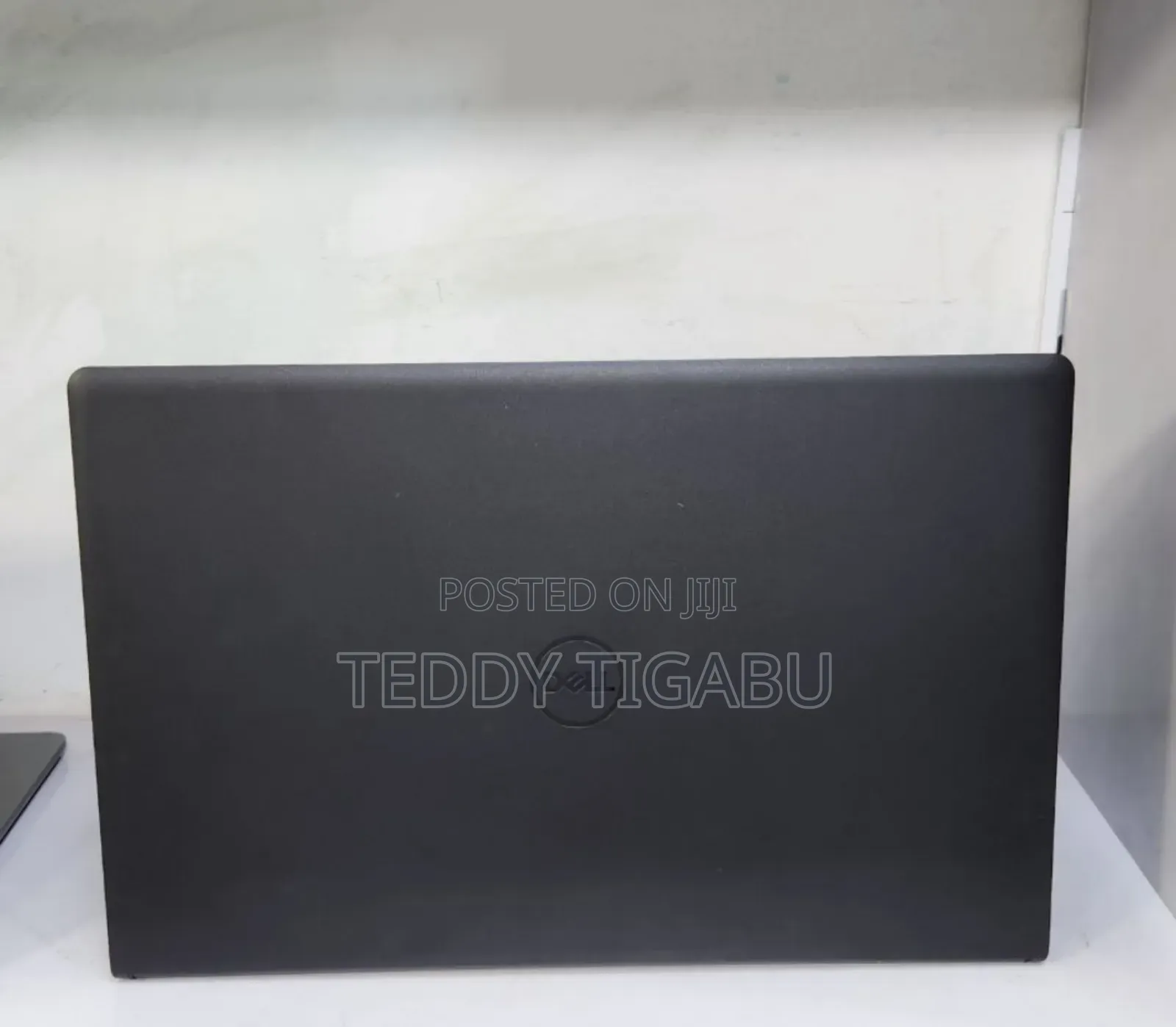 New Laptop Dell Inspiron 15 8GB AMD Ryzen 5 SSD 512GB