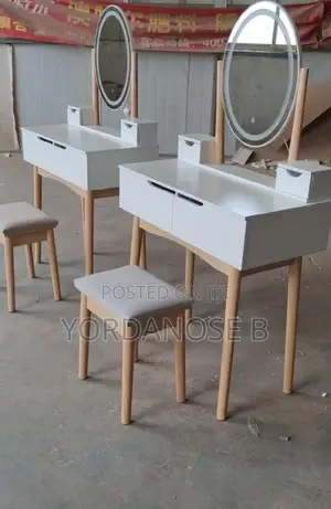 Photo - Dressed Table