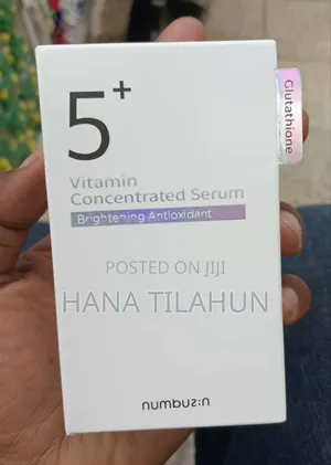 Photo - Numbazin No 5+ Vitamin Concentrated Serum