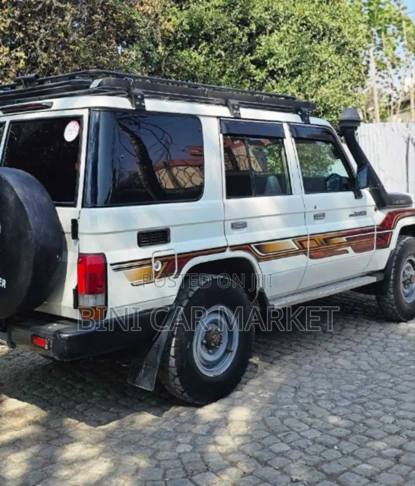 Toyota Land Cruiser 2014 White