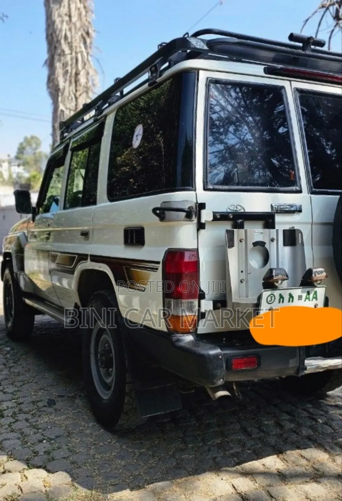 Toyota Land Cruiser 2014 White