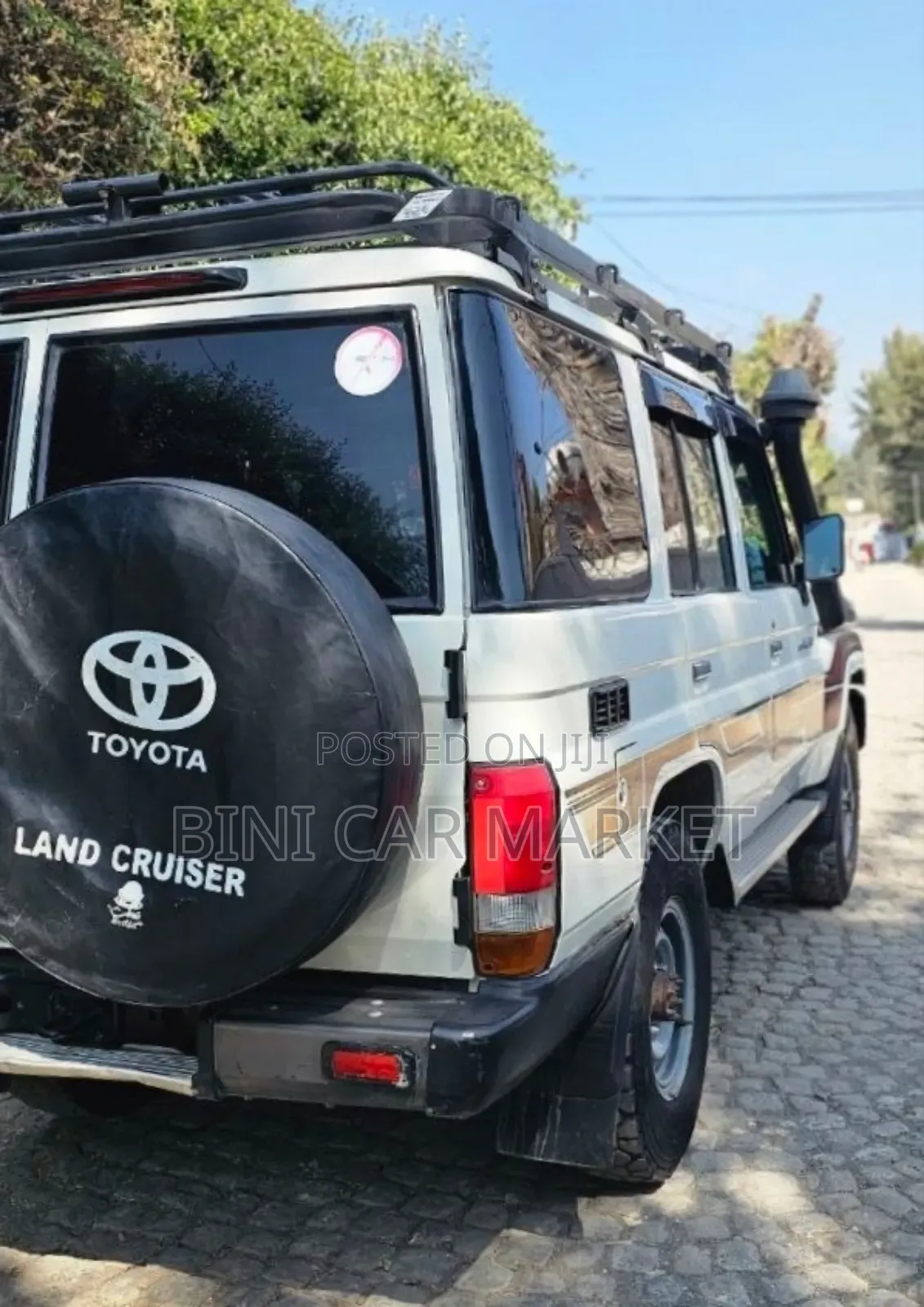 Toyota Land Cruiser 2014 White