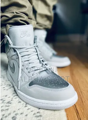 Photo - New Arrival Jordan 1 Retro Og Co Made in Vietnam